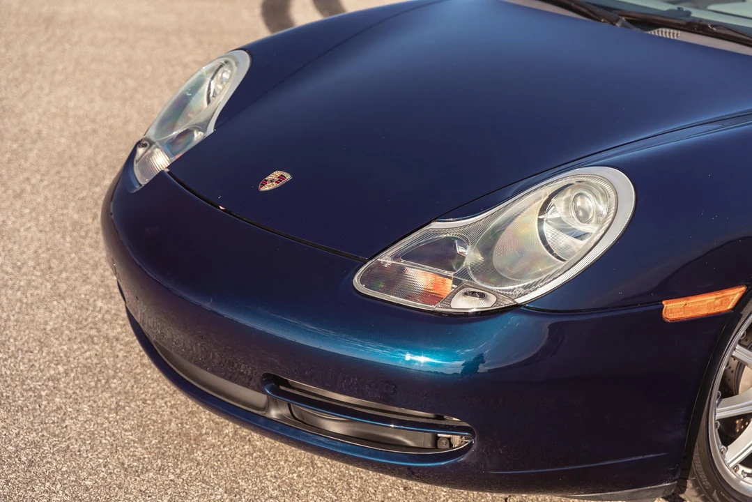 1999 Porsche 996 Carrera - Image 16 of 31