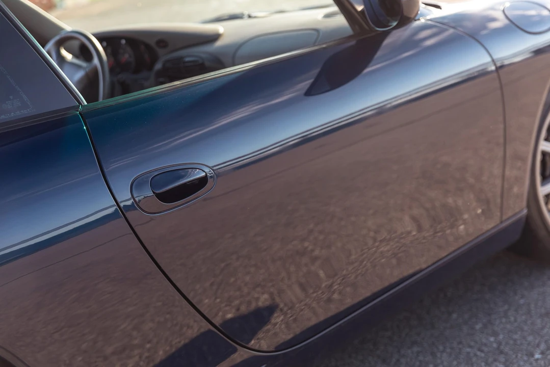 1999 Porsche 996 Carrera - Image 21 of 31