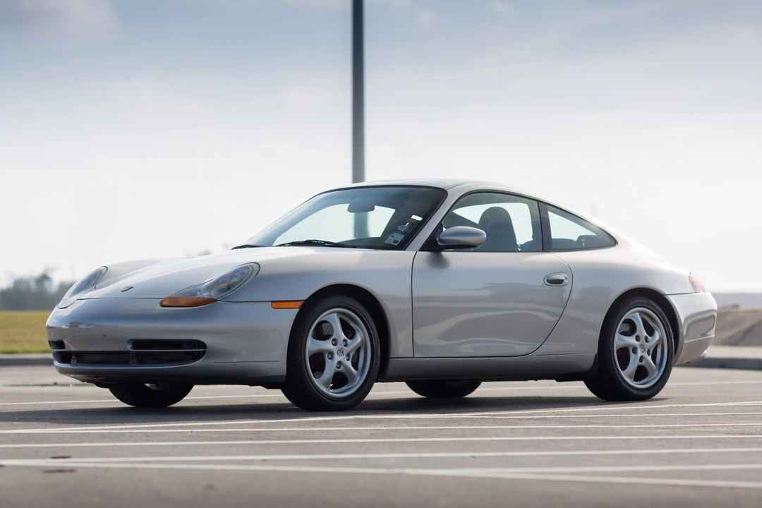 1999 Porsche 996 Carrera - Image 15 of 31