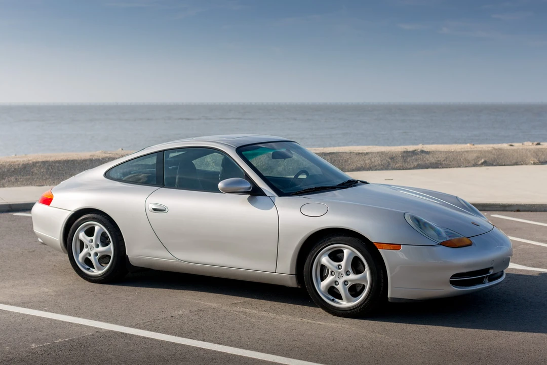 1999 Porsche 996 Carrera - Image 6 of 31