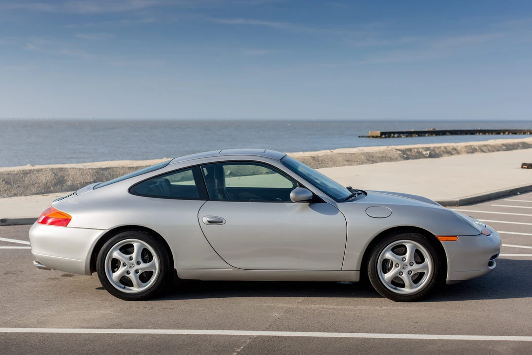1999 Porsche 996 Carrera - Image 7 of 31