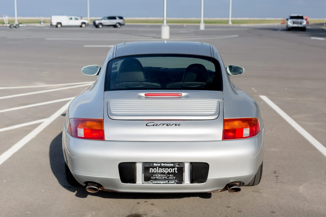 1999 Porsche 996 Carrera - Image 9 of 31