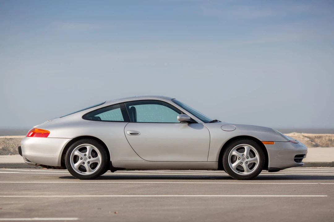 1999 Porsche 996 Carrera - Image 21 of 31