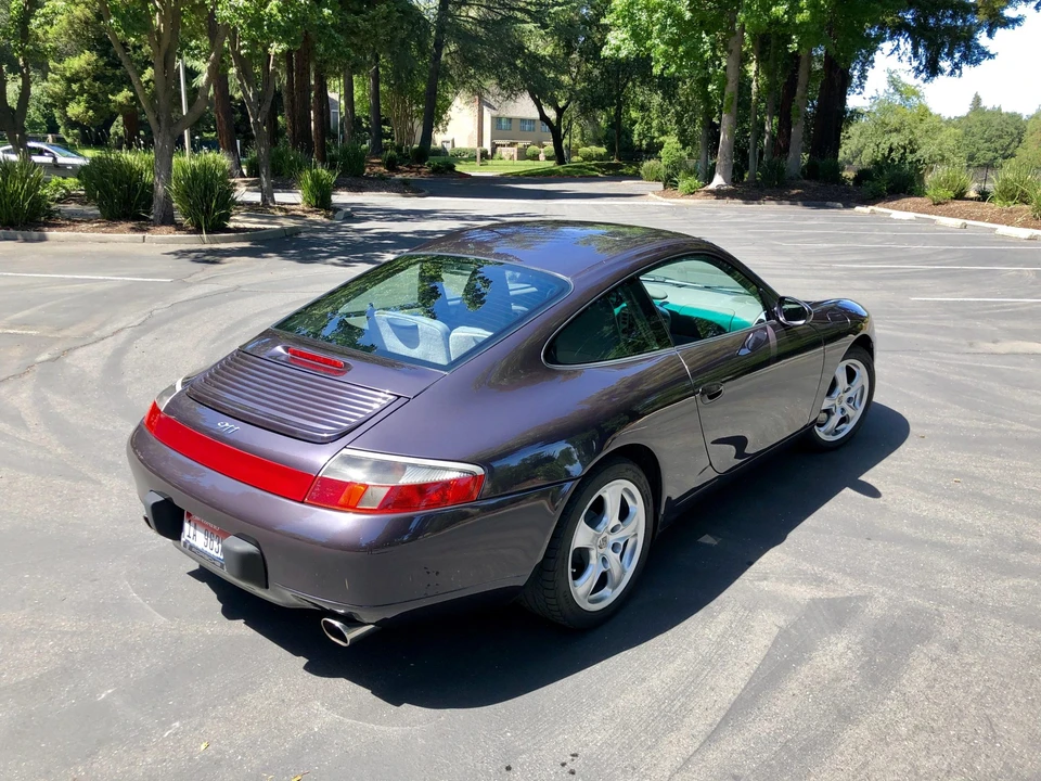 1999 Porsche 996 Carrera - Image 23 of 31
