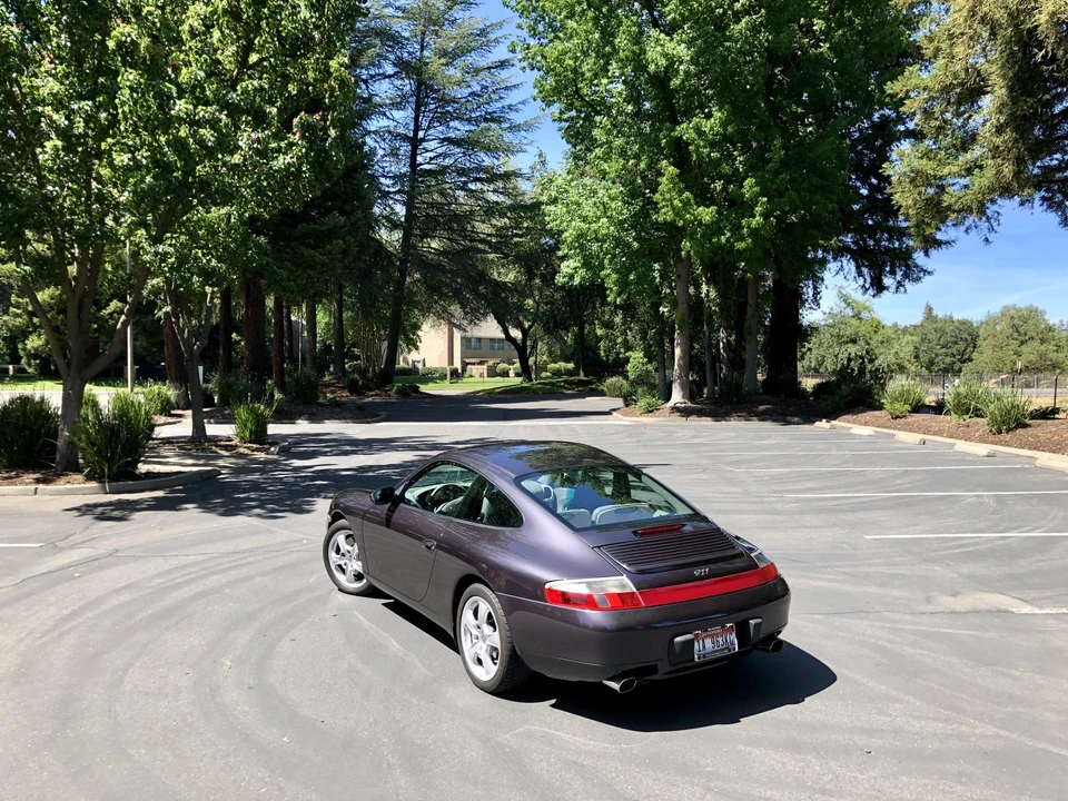 1999 Porsche 996 Carrera - Image 13 of 31