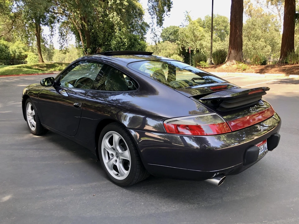 1999 Porsche 996 Carrera - Image 11 of 31