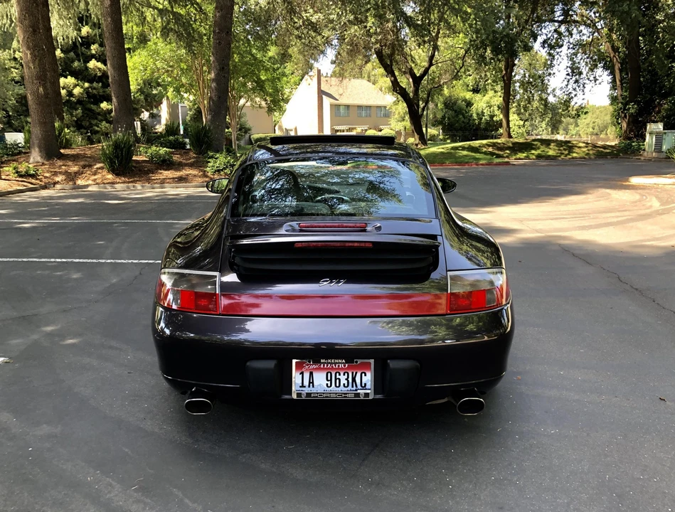 1999 Porsche 996 Carrera - Image 18 of 31