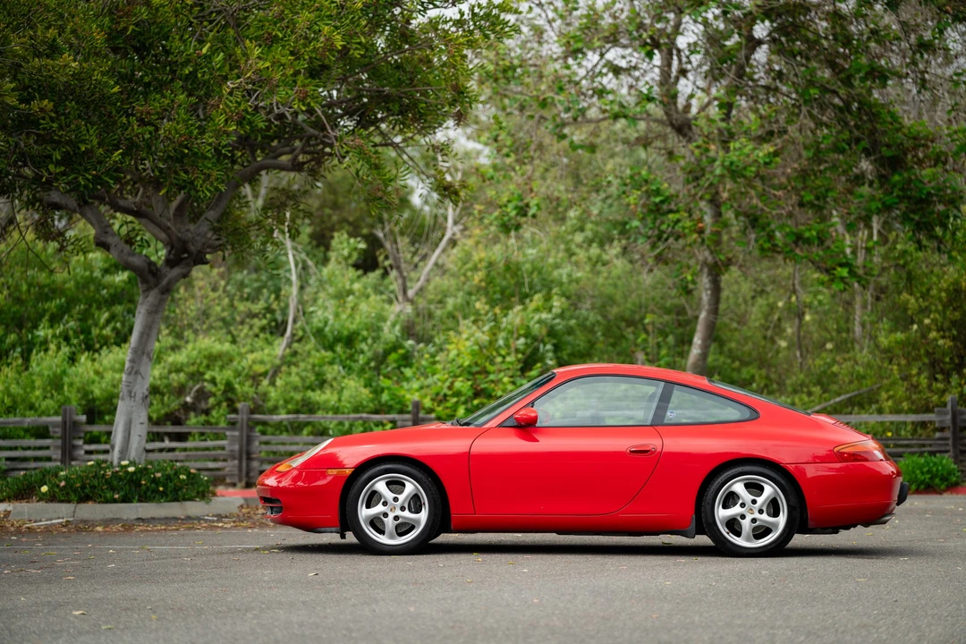 1999 Porsche 996 Carrera - Image 11 of 31