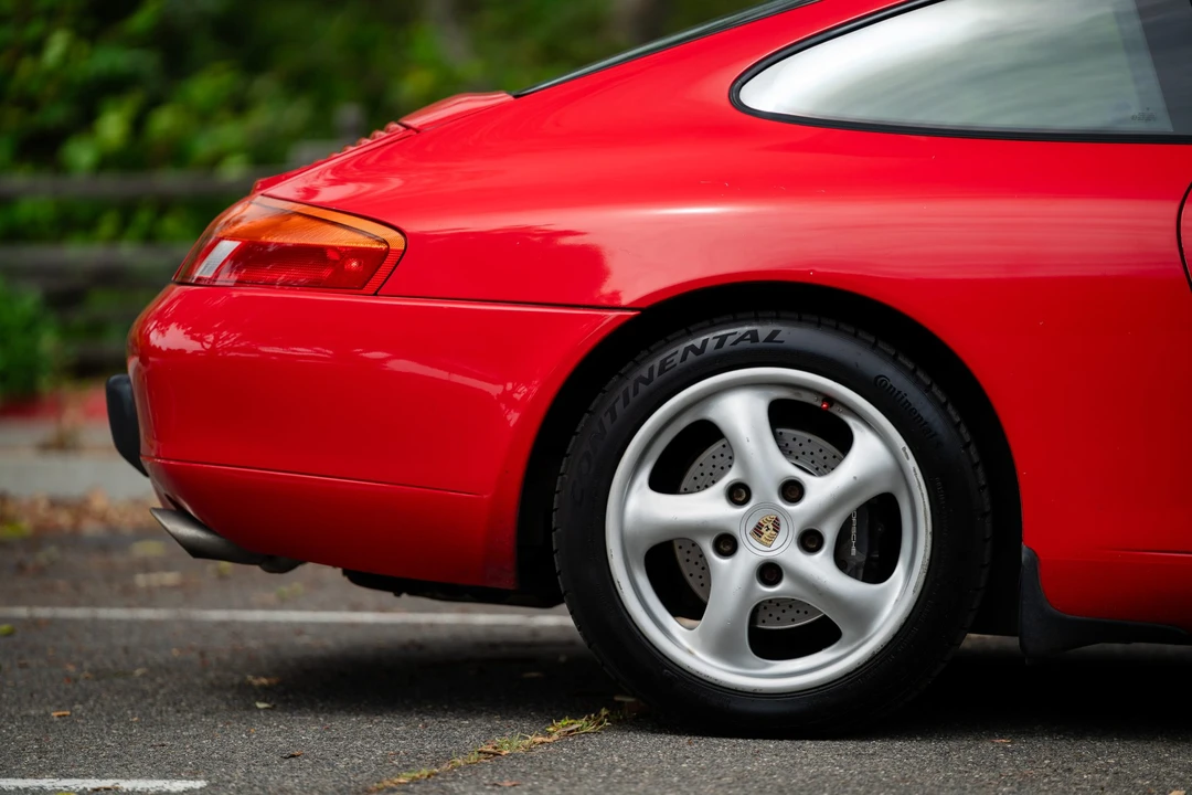 1999 Porsche 996 Carrera - Image 29 of 31