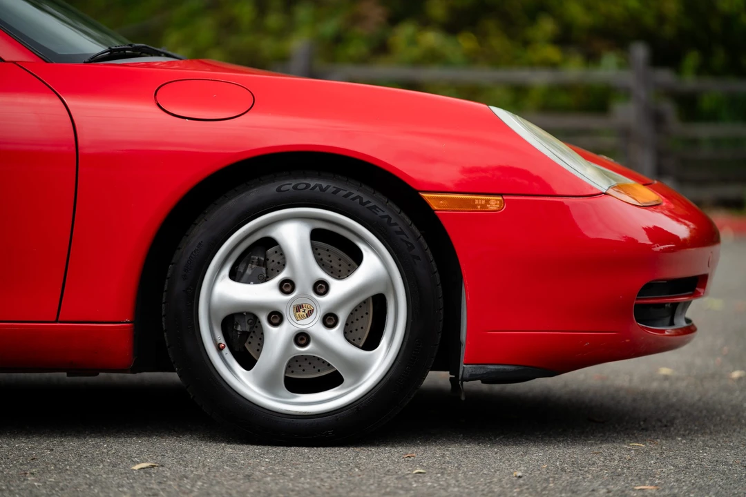 1999 Porsche 996 Carrera - Image 30 of 31