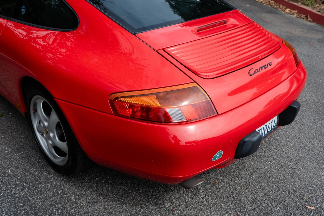 1999 Porsche 996 Carrera - Image 18 of 31