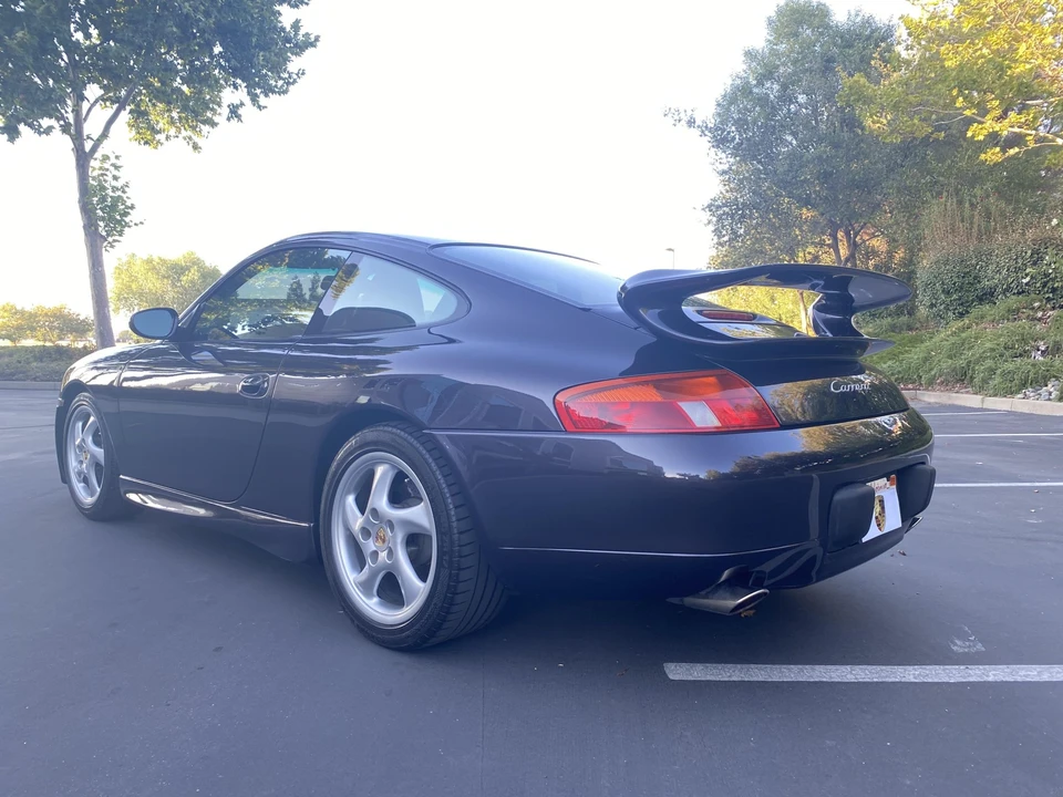 1999 Porsche 996 Carrera - Image 25 of 31