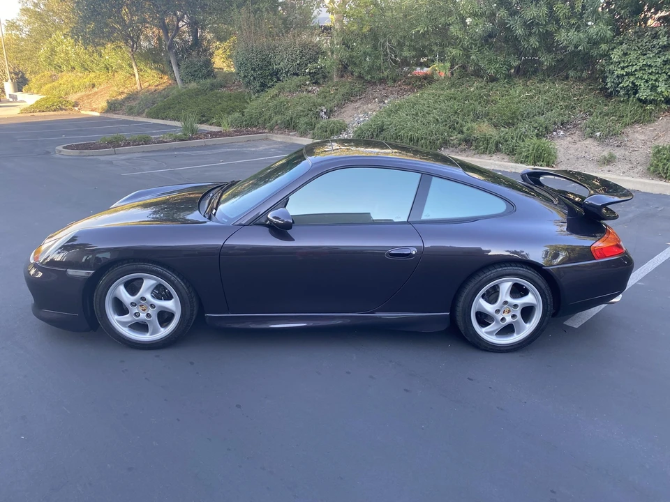 1999 Porsche 996 Carrera - Image 26 of 31