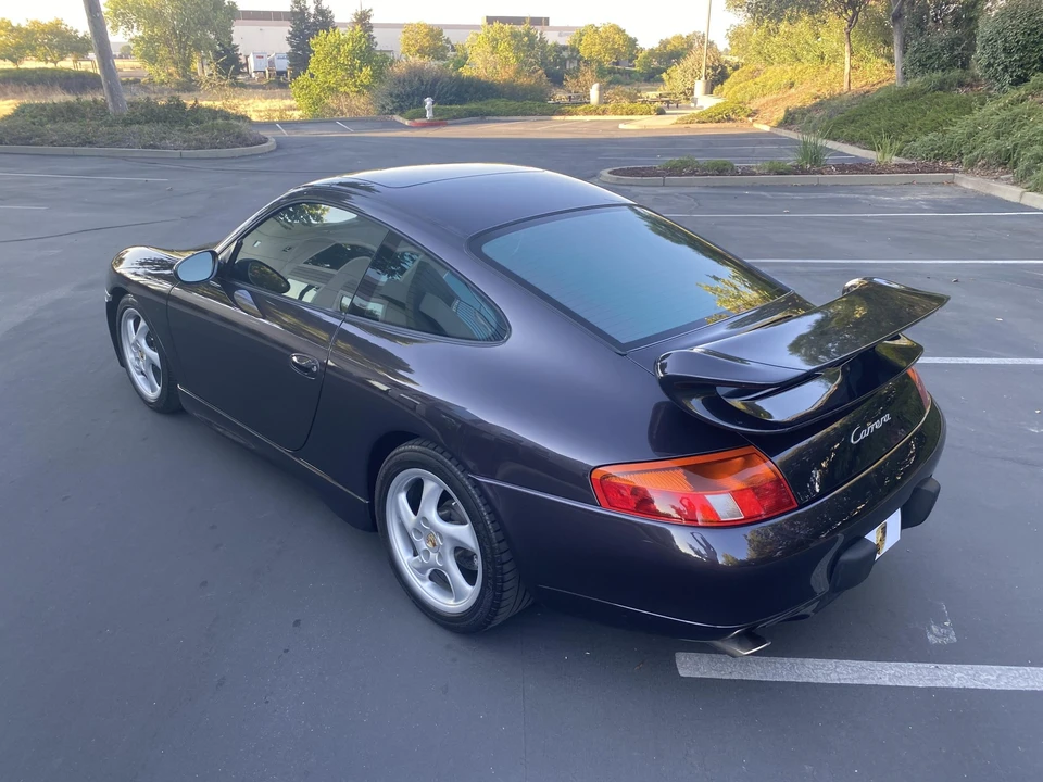 1999 Porsche 996 Carrera - Image 24 of 31