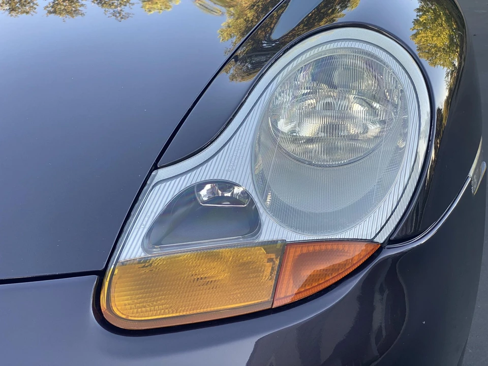 1999 Porsche 996 Carrera - Image 29 of 31