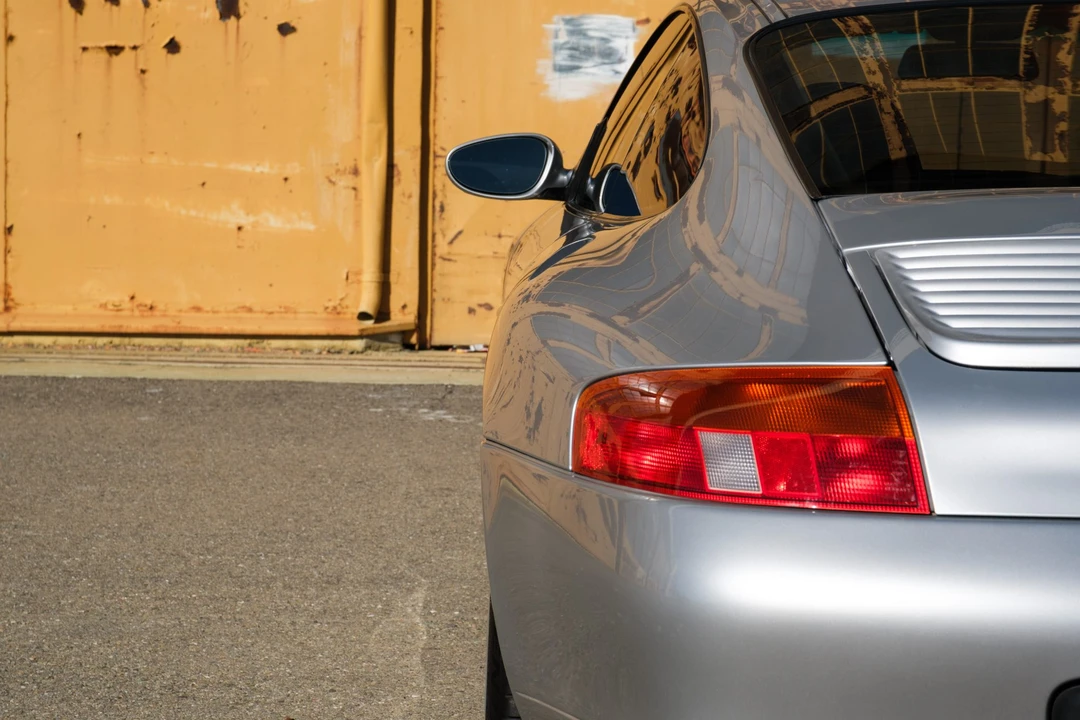 1999 Porsche 996 Carrera - Image 21 of 31