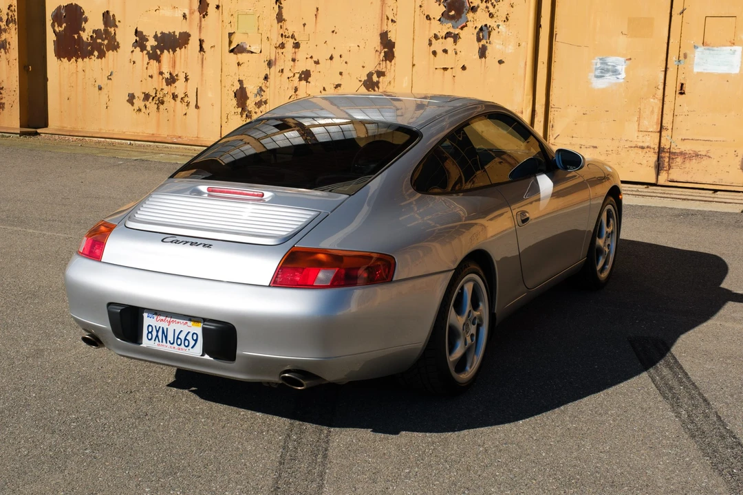 1999 Porsche 996 Carrera - Image 8 of 31