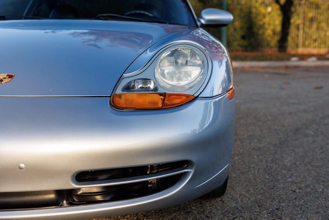1999 Porsche 996 Carrera - Image 22 of 31