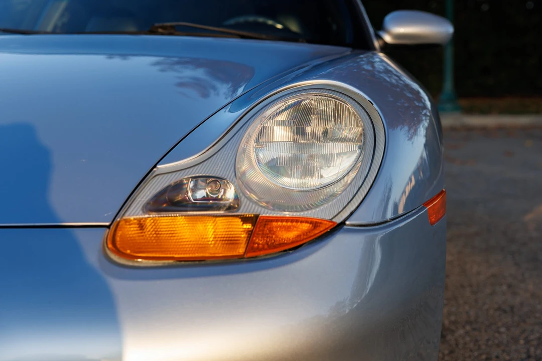 1999 Porsche 996 Carrera - Image 23 of 31