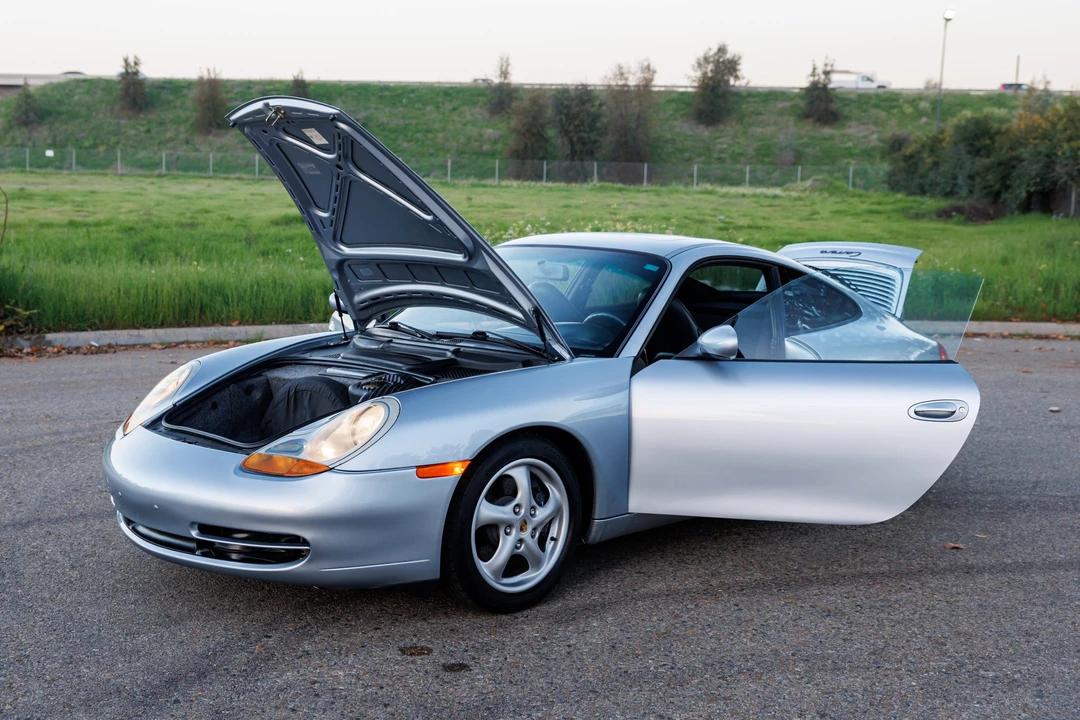 1999 Porsche 996 Carrera - Image 18 of 31