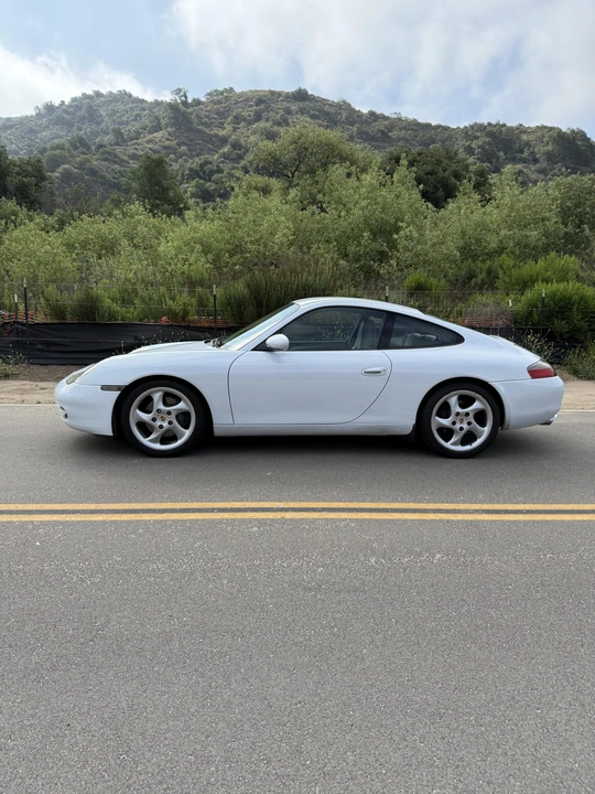 1999 Porsche 996 Carrera - Image 8 of 31