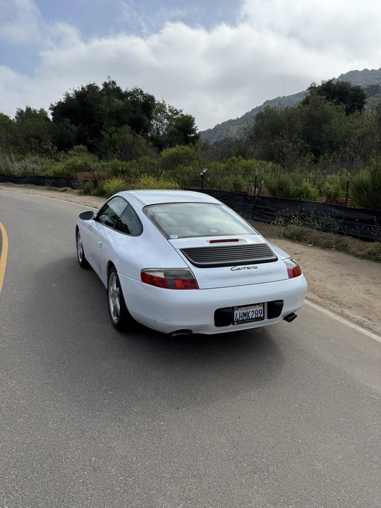 1999 Porsche 996 Carrera - Image 14 of 31