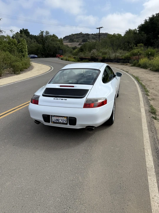 1999 Porsche 996 Carrera - Image 17 of 31