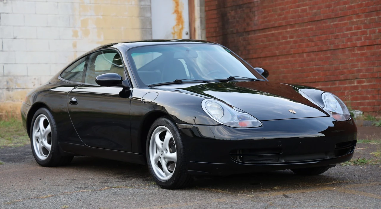 1999 Porsche 996 Carrera - Image 25 of 31