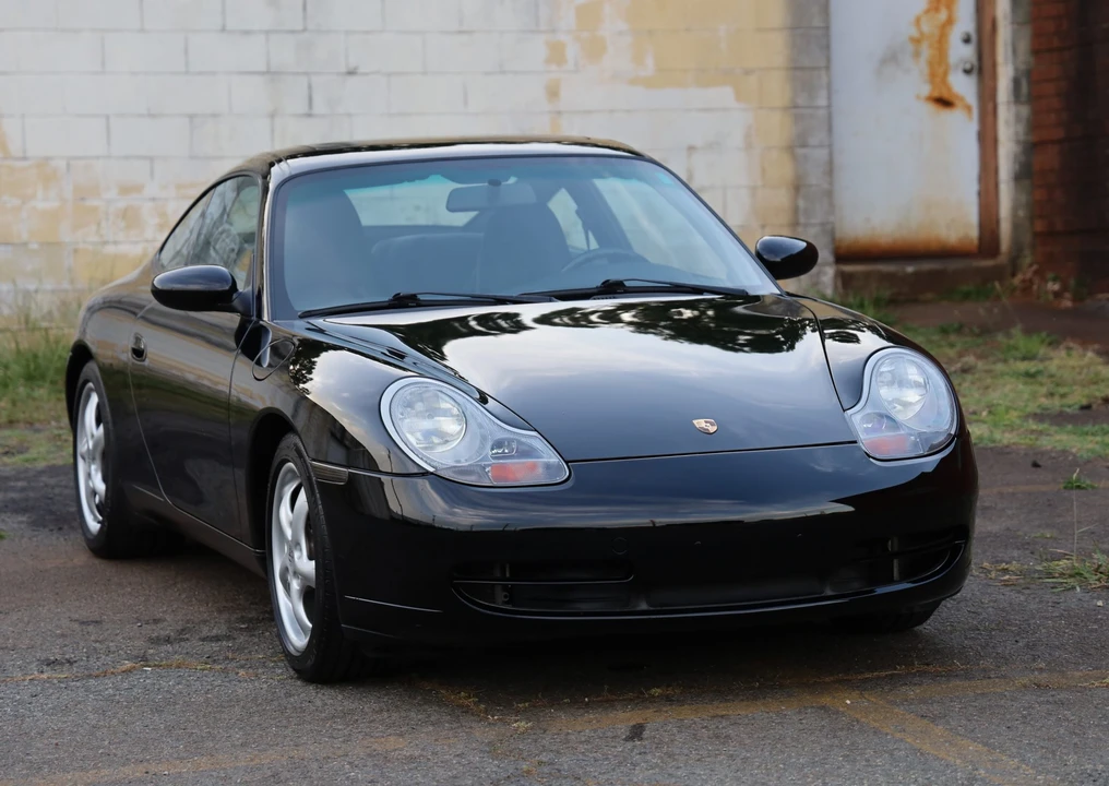 1999 Porsche 996 Carrera - Image 26 of 31