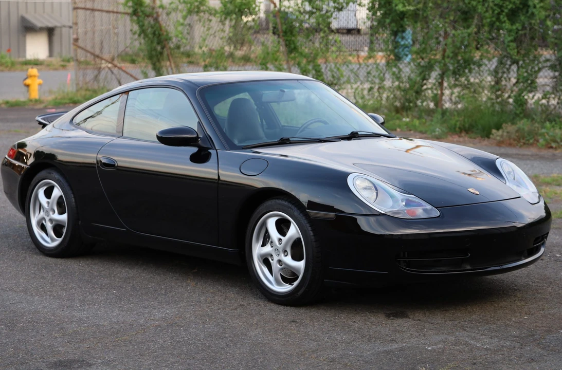 1999 Porsche 996 Carrera - Image 22 of 31