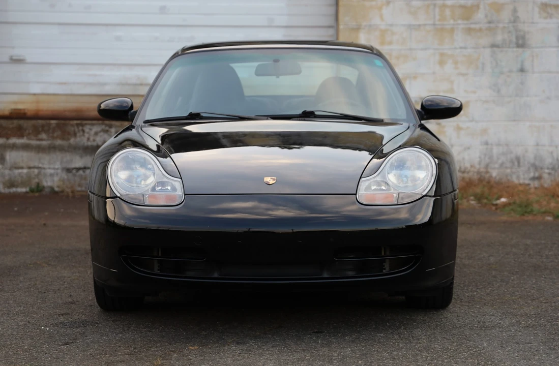 1999 Porsche 996 Carrera - Image 28 of 31