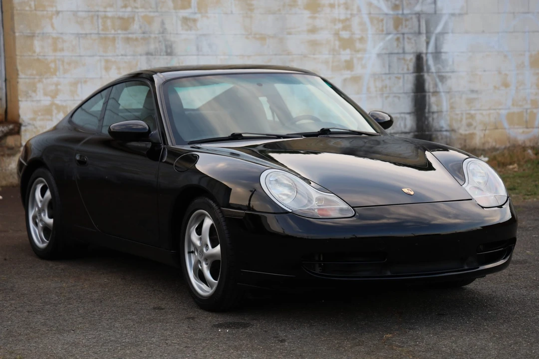 1999 Porsche 996 Carrera - Image 27 of 31