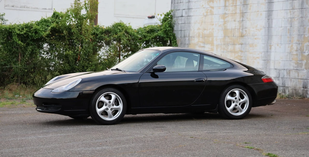 1999 Porsche 996 Carrera - Image 8 of 31
