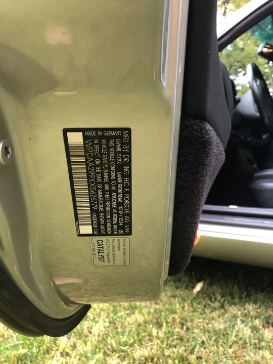 1999 Porsche 996 Carrera - Image 24 of 31
