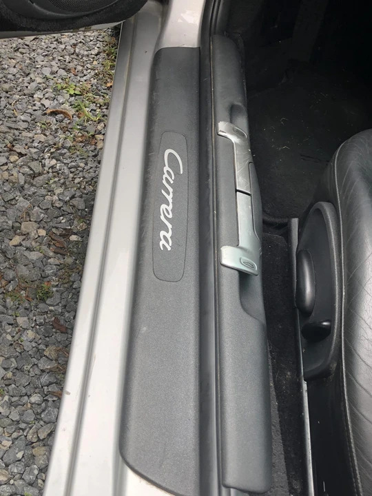 1999 Porsche 996 Carrera - Image 25 of 31