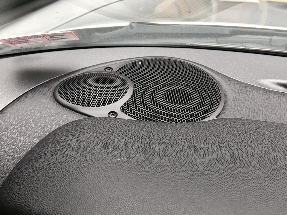 1999 Porsche 996 Carrera - Image 30 of 31