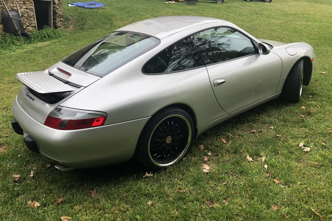 1999 Porsche 996 Carrera - Image 5 of 31