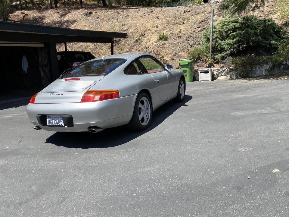 1999 Porsche 996 Carrera - Image 21 of 31