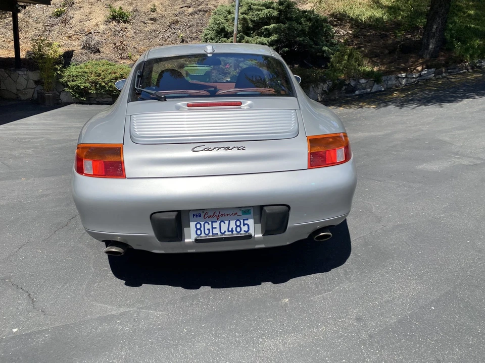 1999 Porsche 996 Carrera - Image 16 of 31