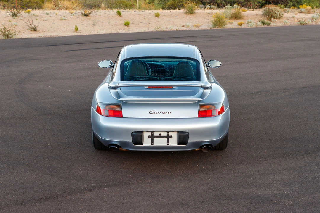 1999 Porsche 996 Carrera - Image 10 of 31
