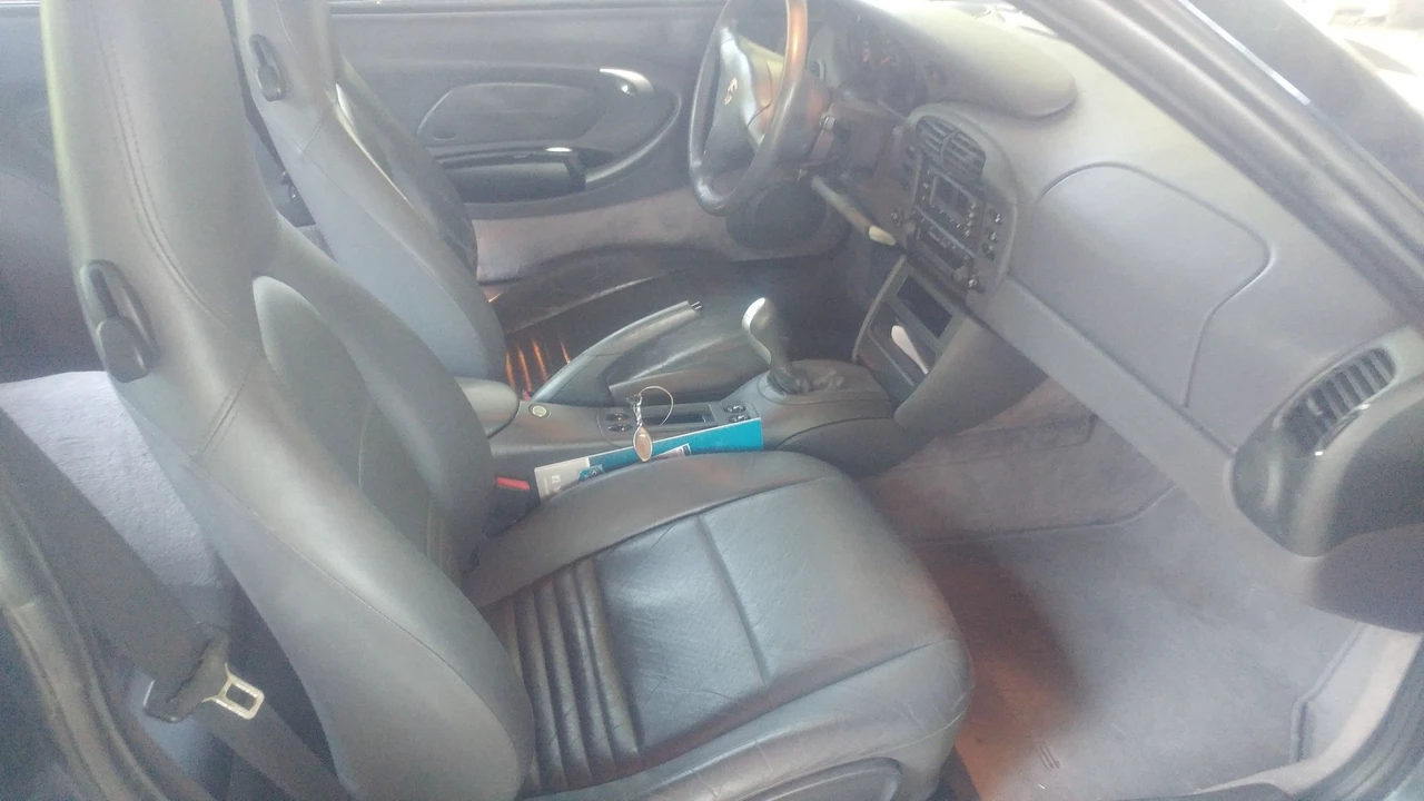 1999 Porsche 996 Carrera - Image 6 of 10