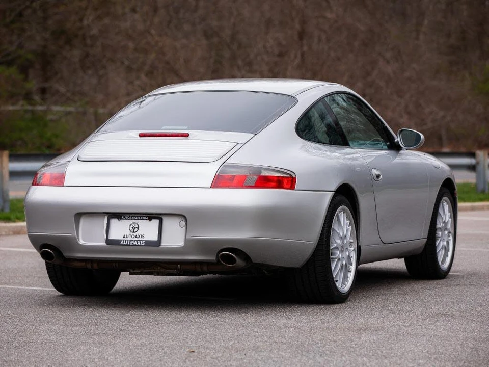 1999 Porsche 996 Carrera - Image 21 of 31