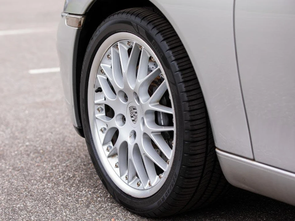 1999 Porsche 996 Carrera - Image 19 of 31