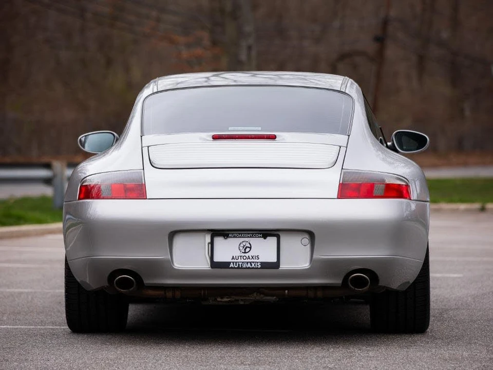 1999 Porsche 996 Carrera - Image 22 of 31