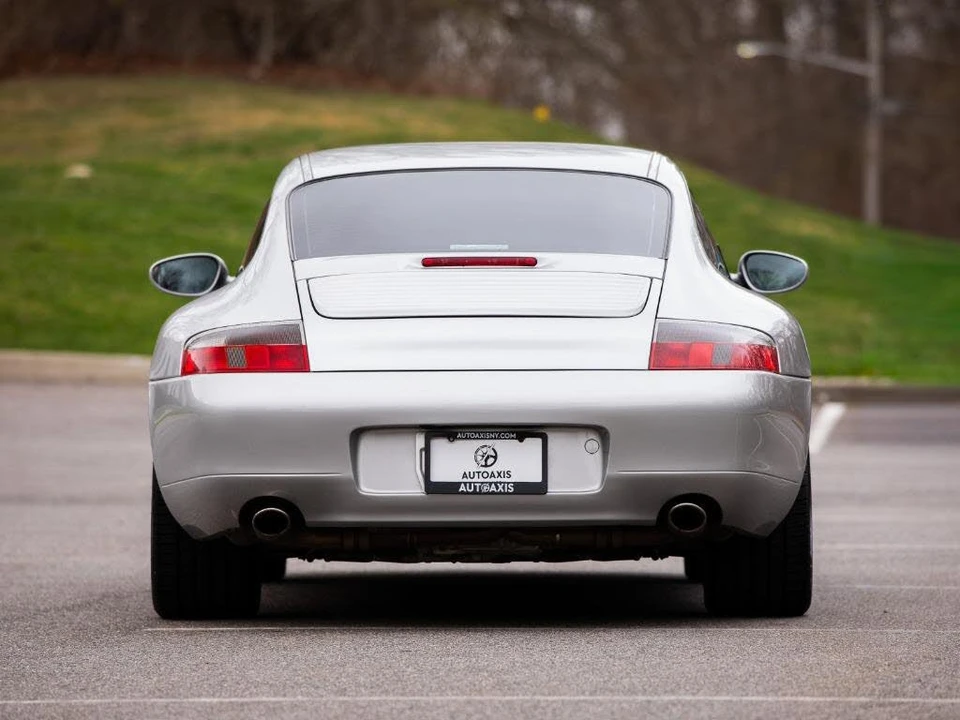 1999 Porsche 996 Carrera - Image 14 of 31