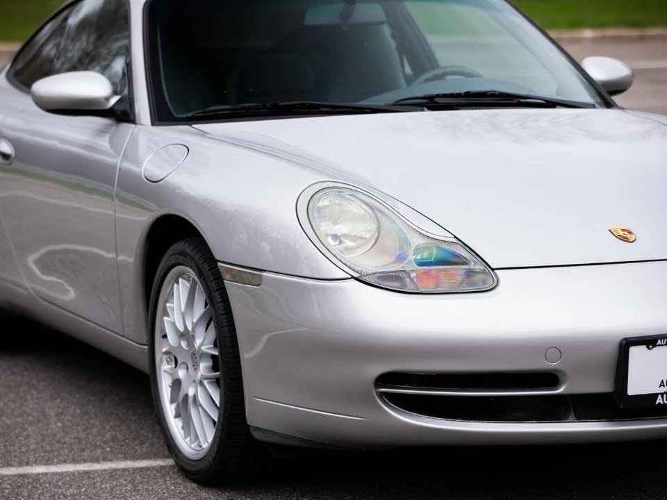 1999 Porsche 996 Carrera - Image 8 of 31