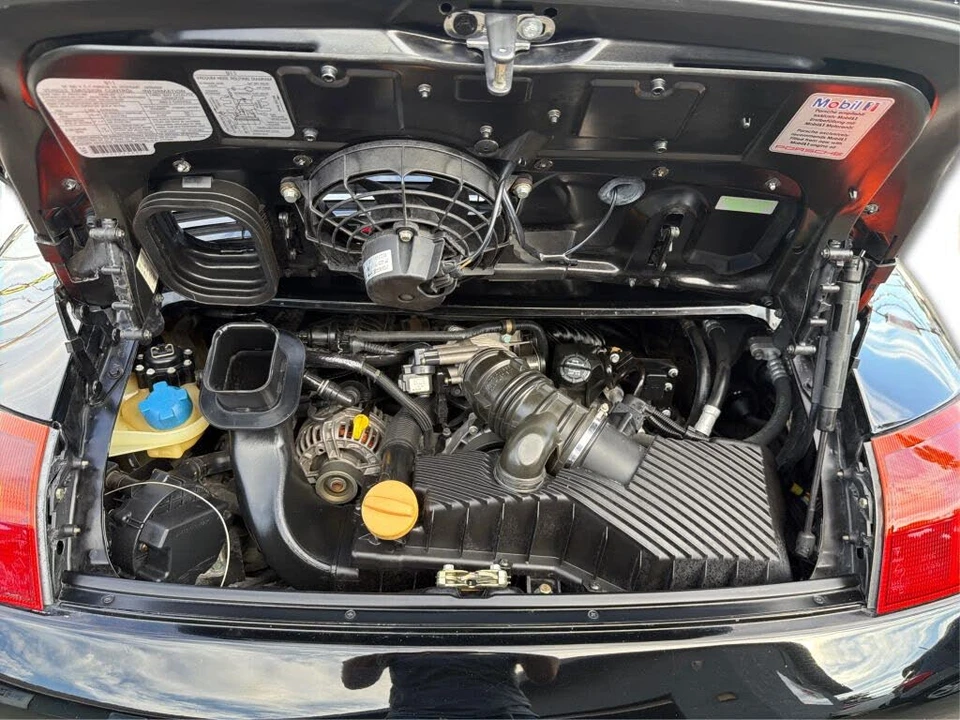 1999 Porsche 996 Carrera - Image 24 of 31
