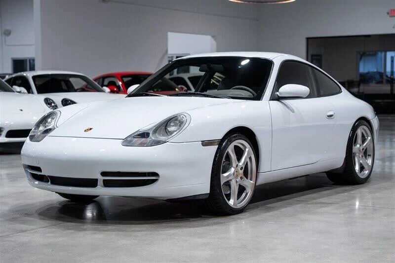 1999 Porsche 996 Carrera - Image 10 of 31