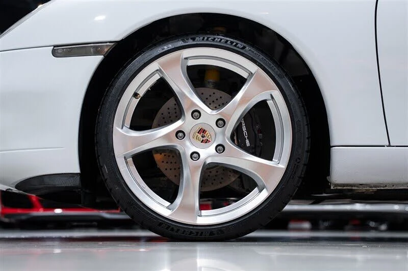 1999 Porsche 996 Carrera - Image 12 of 31