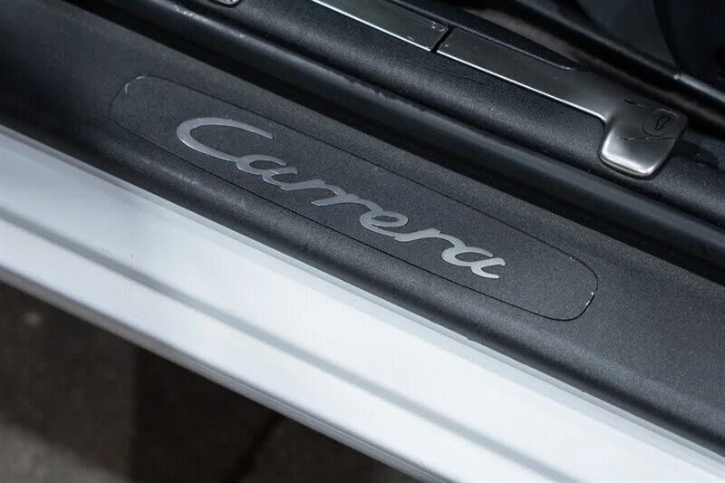 1999 Porsche 996 Carrera - Image 25 of 31
